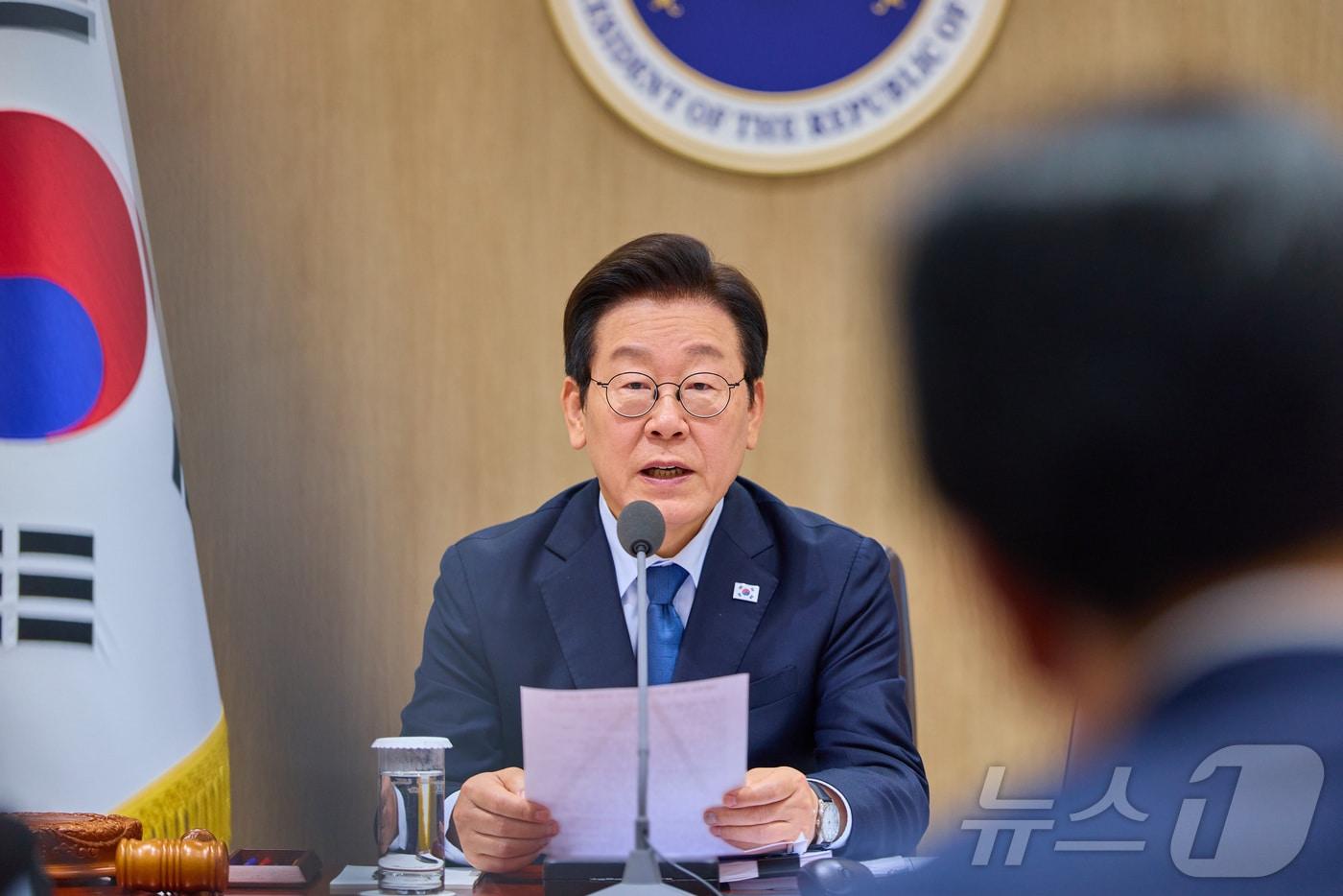 이재명 대통령이 21일 서울 용산 대통령실 청사에서 열린 국무회의에서 발언하고 있다. &#40;대통령실 제공. 재판매 및 DB 금지&#41; 2025.10.21/뉴스1 ⓒ News1 이재명 기자