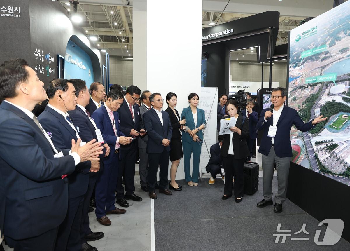 본문 이미지 - 지난 5월 28일 경기 수원에서 열린 ITS 아태총회 개회식.&#40;강릉시 제공, 재판매 및 DB 금지&#41; 2025.10.22/뉴스1