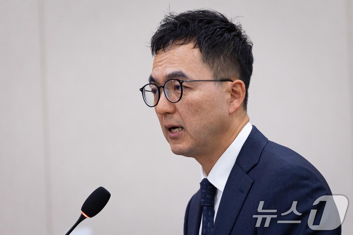 구자현 서울고등검찰청장이 지난달 23일 서울 여의도 국회에서 열린 법제사법위원회의 서울고등검찰청 등에 대한 국정감사에서 업무보고를 하고 있다./뉴스1 ⓒ News1 유승관 기자