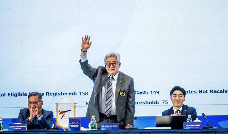 본문 이미지 - 21년간 세계태권도연맹을 이끌어온 조정원 총재가 여섯 번째이자 마지막 연임에 성공했다. &#40;WT 제공&#41;