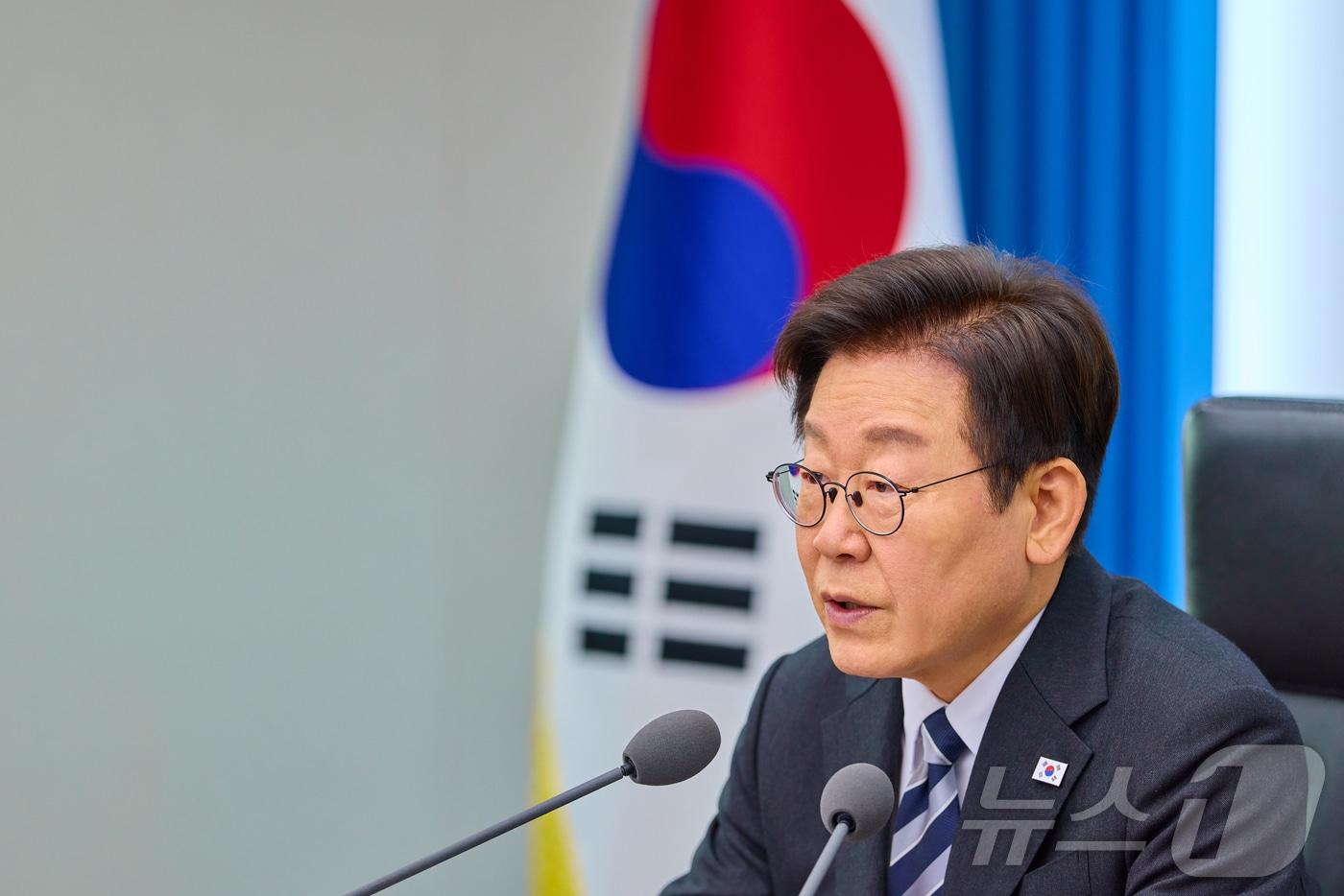 이재명 대통령이 23일 서울 용산 대통령실 청사에서 열린 수석보좌관회의에서 발언하고 있다. (대통령실 제공. 재판매 및 DB 금지) 2025.10.23/뉴스1 ⓒ News1 이재명 기자