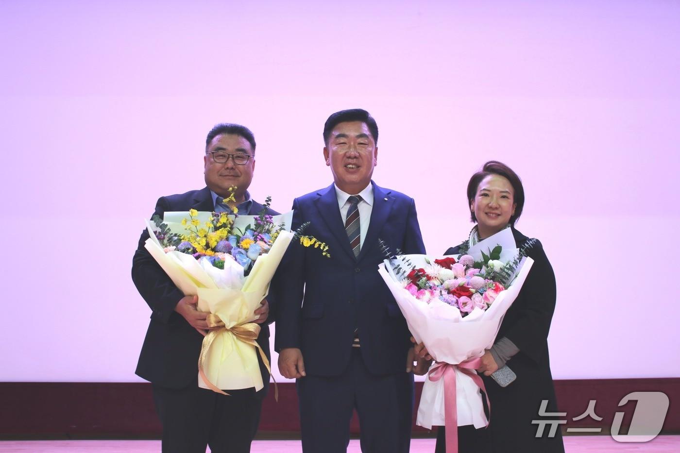 최현수 깨끗한나라 대표, 청주시 자연보전 유공 표창 수상(깨끗한나라 제공)