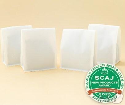 본문 이미지 - 한솔제지의 프로테코 적용 커피팩이 일본 커피전시회에서 지속가능 제품상을 받았다 (한솔제지 제공)