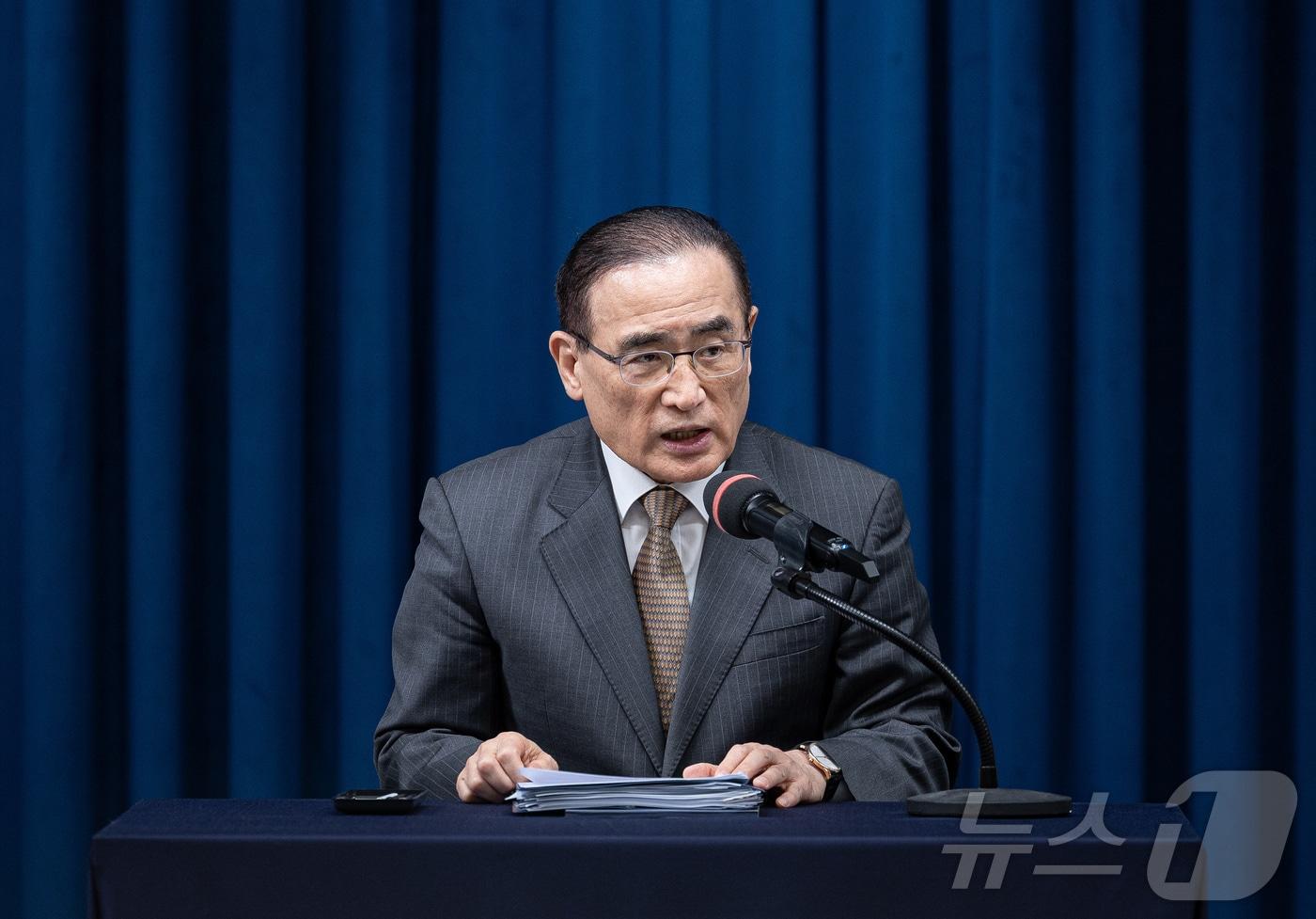 위성락 국가안보실장이 24일 서울 용산 대통령실 청사에서 이재명 대통령의 ASEAN 순방 및 APEC 정상회의 일정 관련 브리핑을 하고 있다. 2025.10.24/뉴스1 ⓒ News1 이재명 기자