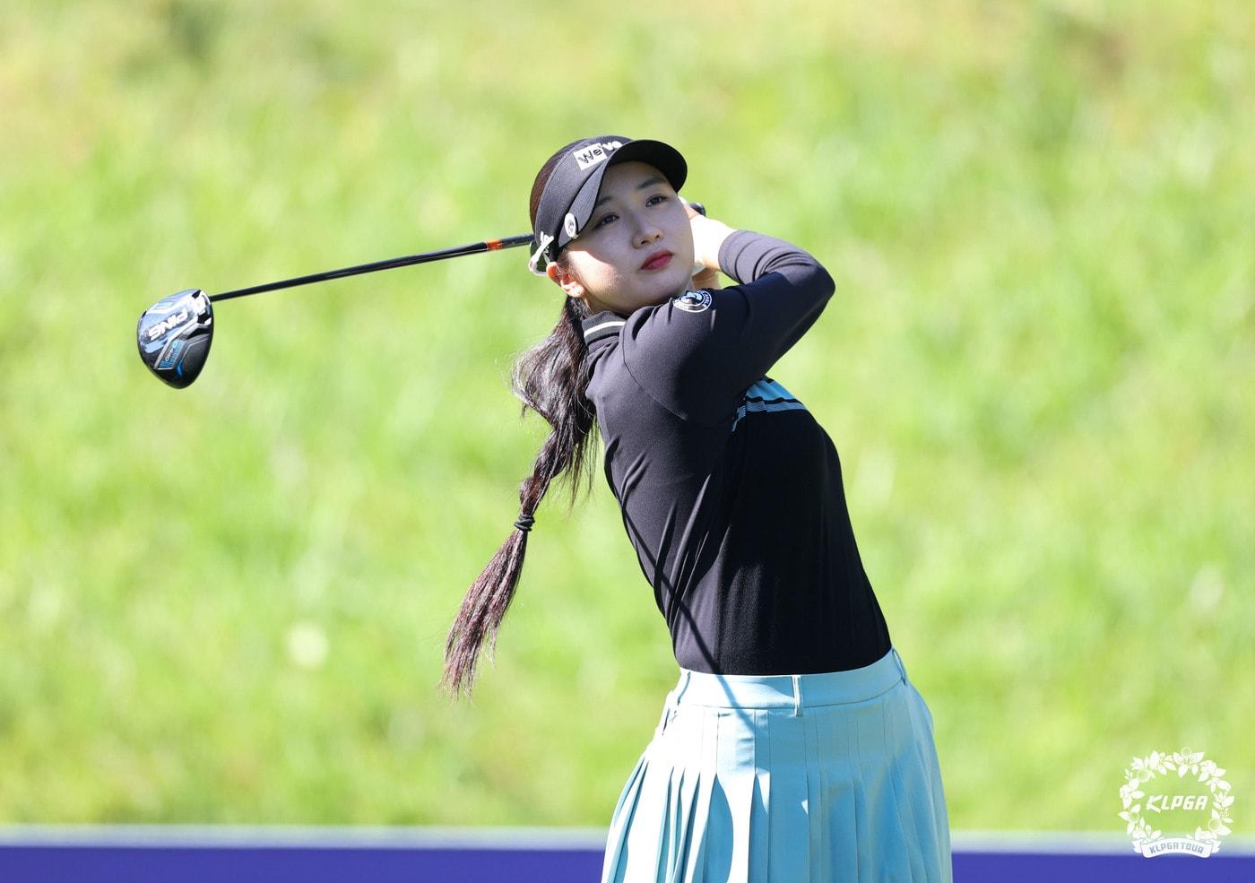 박혜준이 24일 전남 나주 해피니스CC에서 열린 광남일보 해피니스오픈 1라운드 1번 홀에서 티샷을 하고 있다. &#40;KLPGA 제공. 재판매 및 DB 금지&#41; 2025.10.24/뉴스1