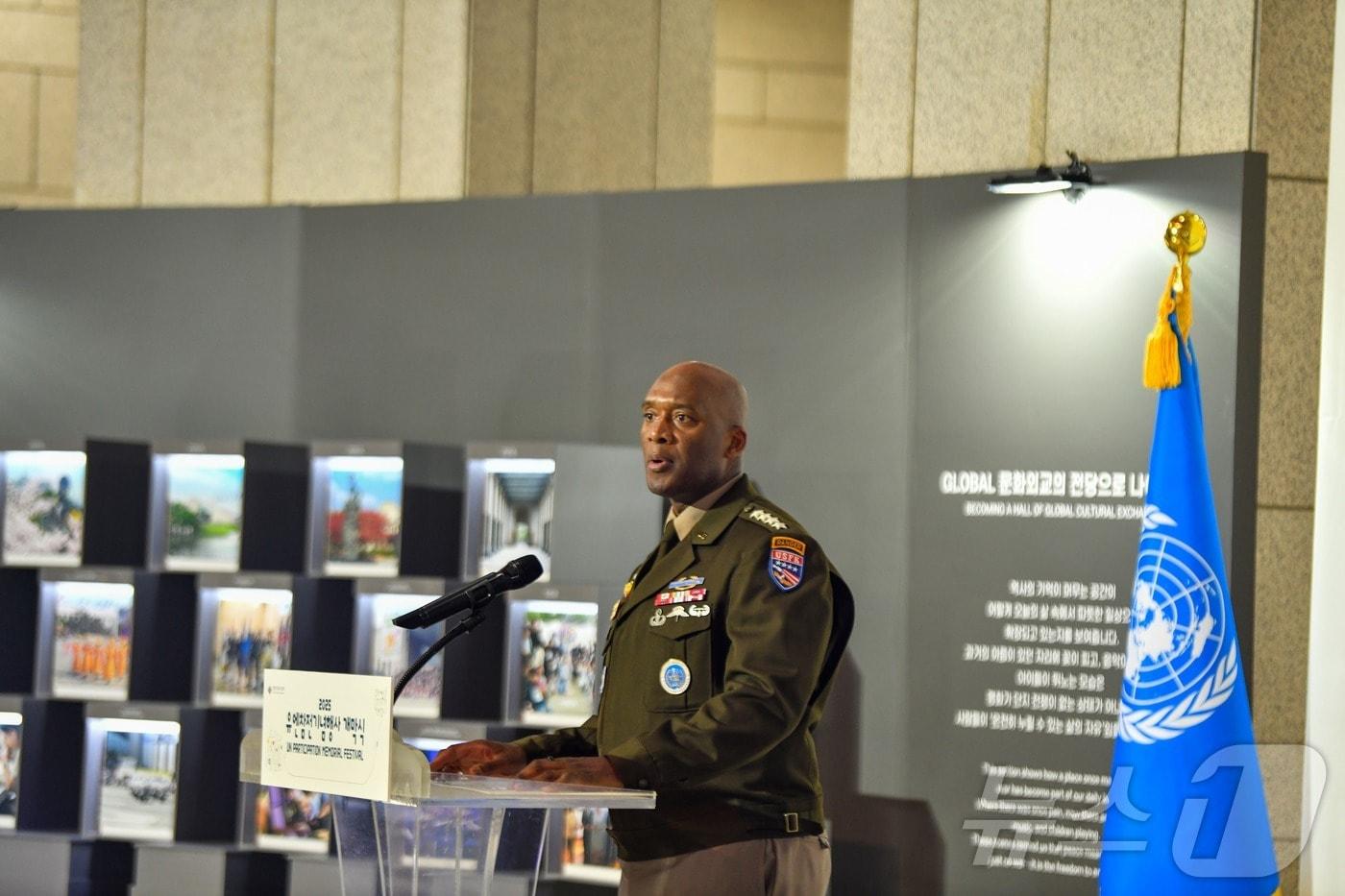 지난 24일 오전 전쟁기념관에서 열린 &#39;2025 유엔참전기념행사 개막식&#39;에서 자비에 브런슨 유엔군사령부 사령관이 축사하고 있다.&#40;전쟁기념사업회 제공. 재판매 및 DB 금지&#41; 2025.10.25/뉴스1