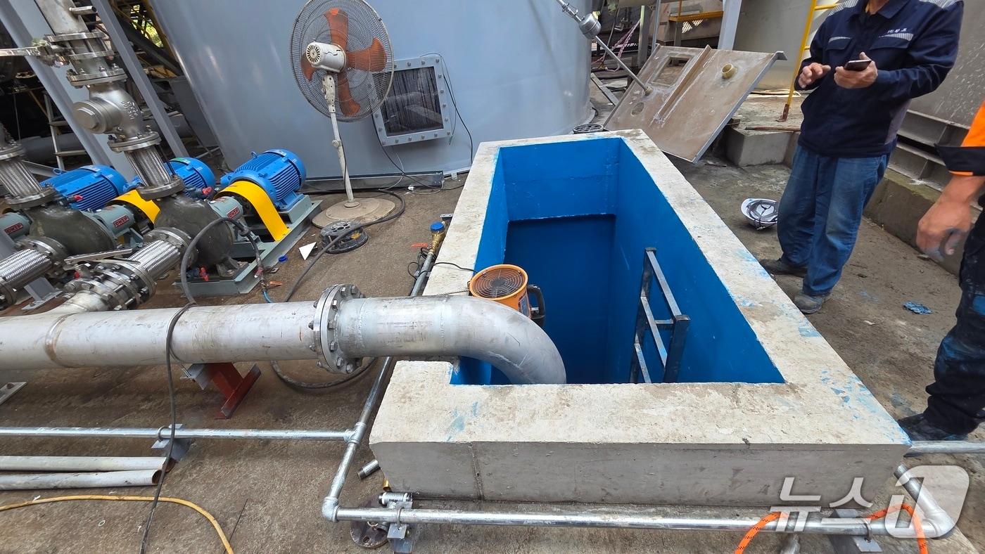 25일 오전 11시 30분 경북 경주시 안강읍 두류공단 내 아연제조업체인 H사에서  사망사고가 발생한 수조. (경북소방본부제공, 재판매 및 DB금지) 2025.10.25/뉴스1 