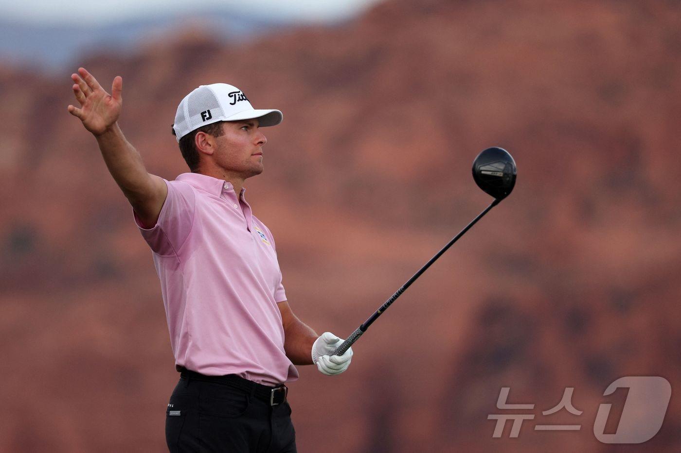 PGA 투어 유타 뱅크 챔피언십 선두에 자리한 마이클 브레넌. ⓒ AFP=뉴스1
