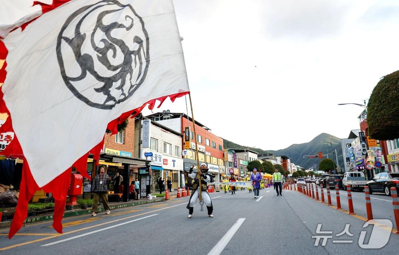 27회 단양온달문화축제의 고구려 군사 행렬.&#40;단양군 제공. 재판매 및 DB금지&#41;/뉴스1 