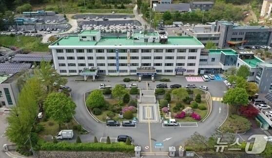 본문 이미지 - 인제군청 전경./뉴스1