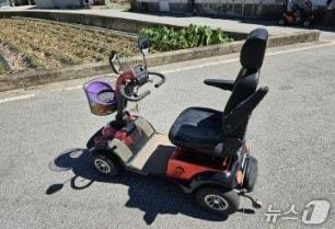 본문 이미지 - 전북 임실군이 노인이나 장애인이 이용하는 전동보장구에 센서를 부착했다.(임실군제공. 재판매 및 DB금지)2025.10.27/뉴스1