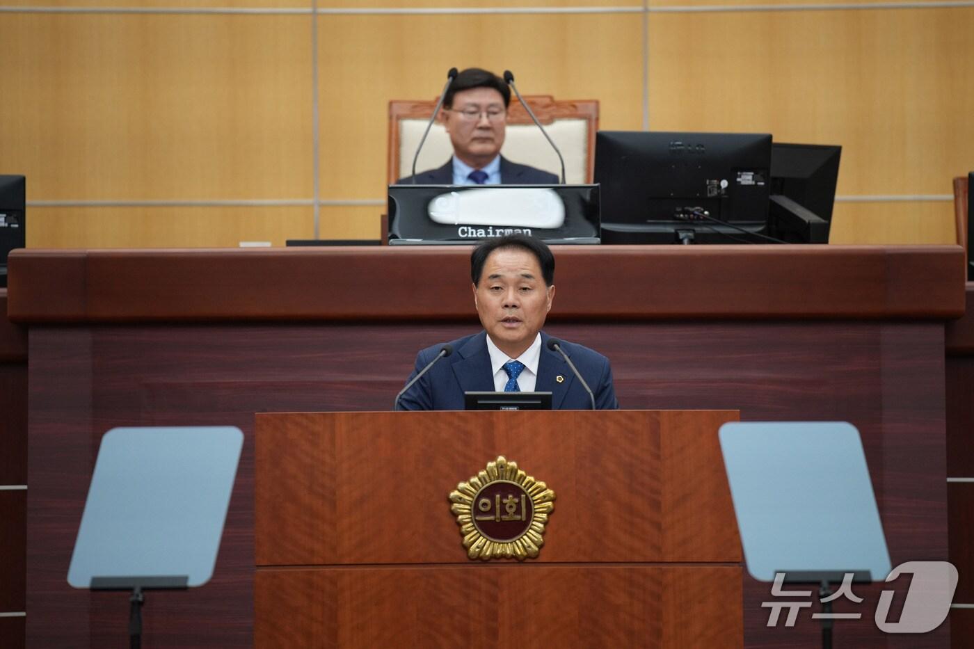 27일 이병철 전북도의원이 임시회에서 5분 발언을 하고 있다.(의회제공. 재판매 및 DB금지)2025.10.27/뉴스1