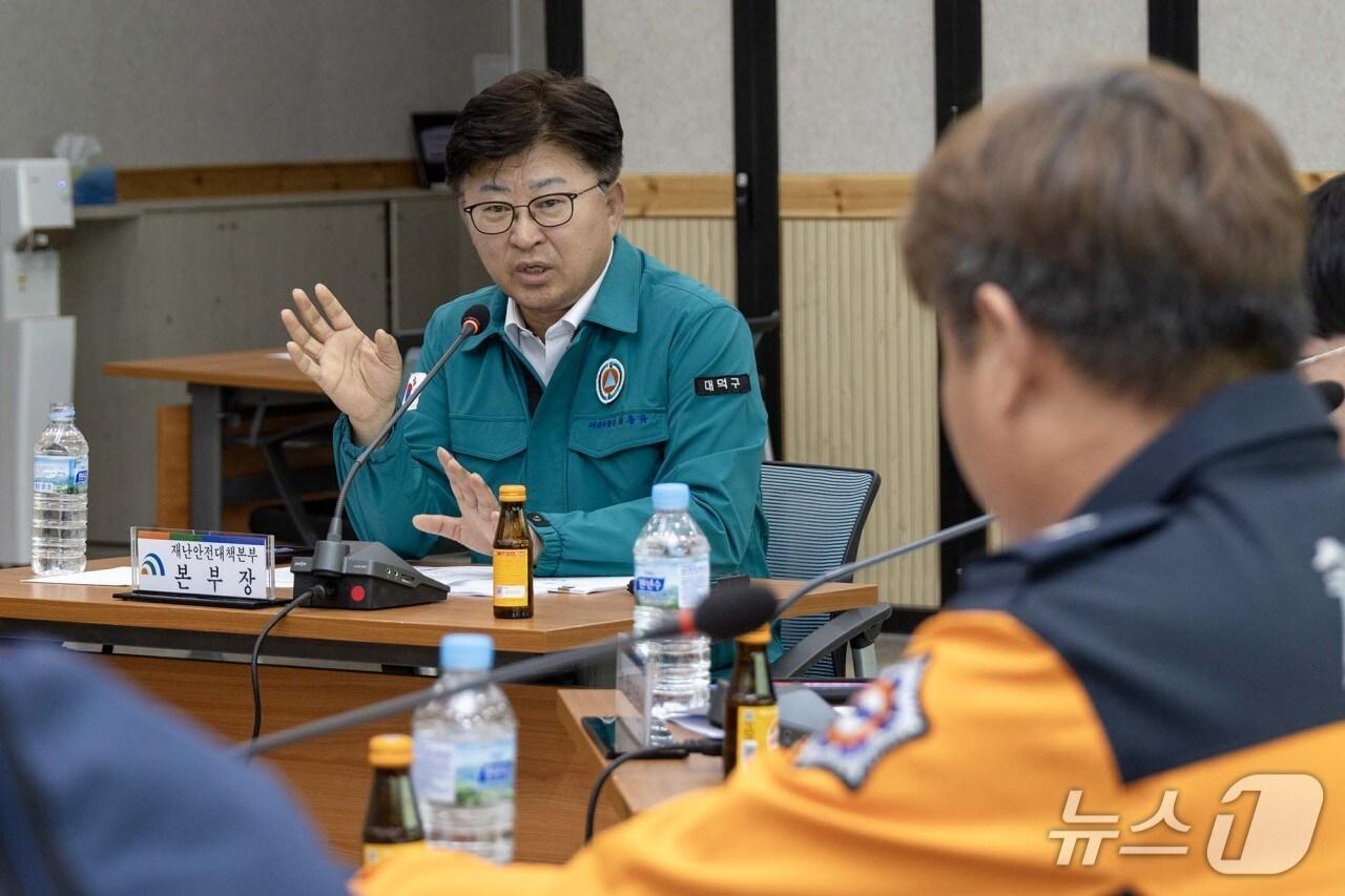 본문 이미지 - 최충규 대덕구청장이 재난대응 안전한국훈련에서 발언하고 있다.&#40;제공. 재판매 및 DB금지&#41;/뉴스1