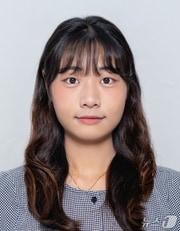 본문 이미지 - 한남대학교 영어영문학과 황조은(21학번) 졸업생