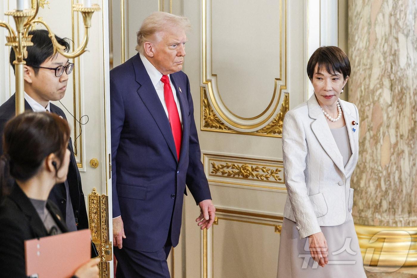 도널드 트럼프 미국 대통령과 다카이치 사나에 일본 총리가 28일 일본 도쿄 모토아카사카 영빈관에서 열린 미일 정상회담에 참석하고 있다. 2025.10.28 ⓒ 로이터=뉴스1 ⓒ News1 김경민 기자