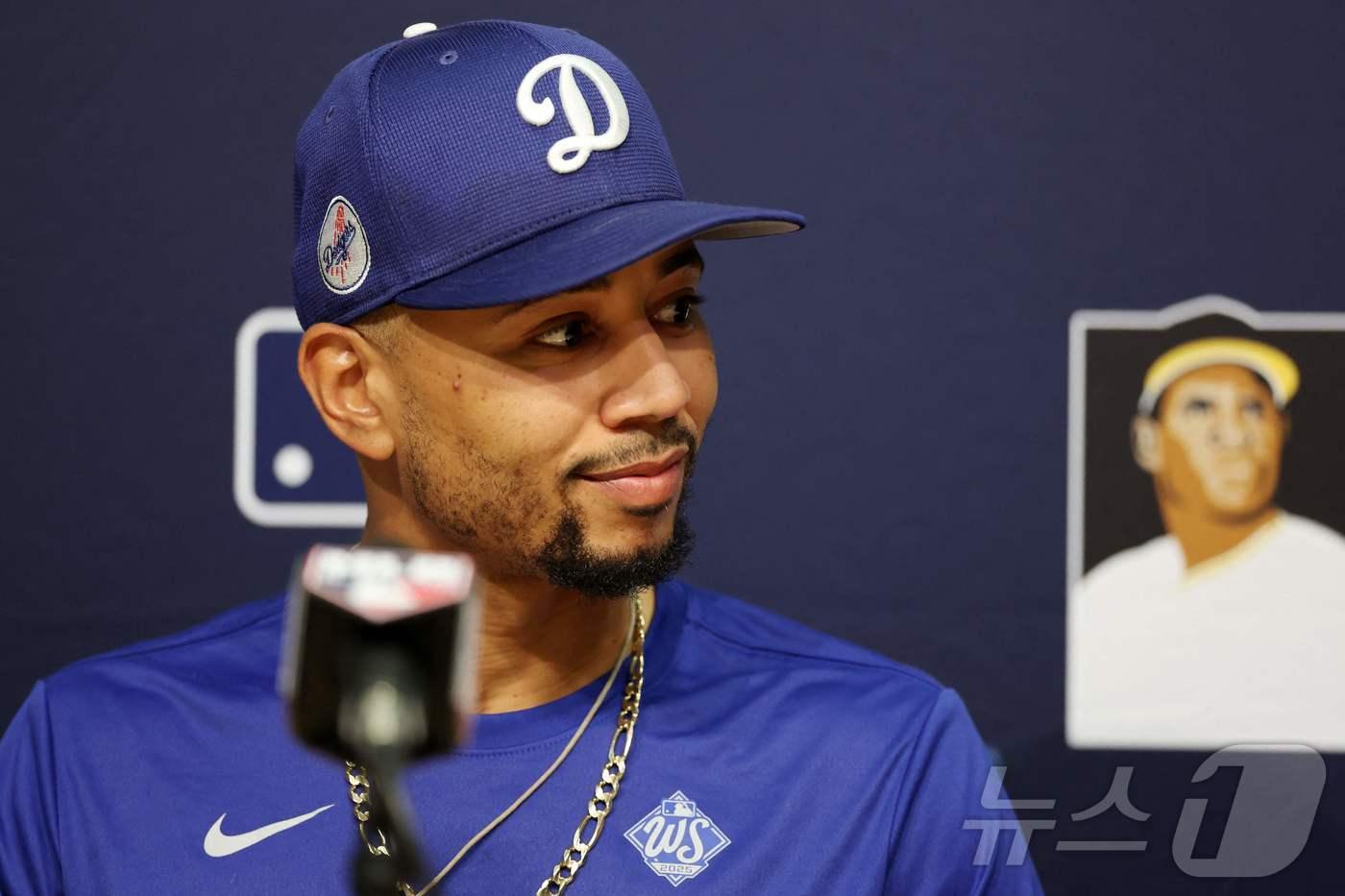 로베르토 클레멘테상 수상자로 선정된 무키 베츠(LA 다저스). ⓒ AFP=뉴스1
