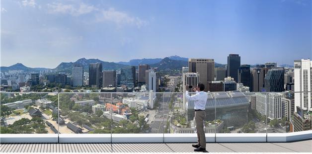 본문 이미지 - 더플라자호텔 옥상전망대(서울시 제공)  뉴스1 ⓒ News1 