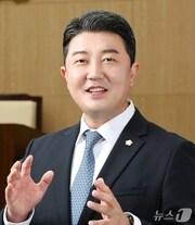 본문 이미지 - 김시욱 울주군의원. &#40;울주군 제공. 재판매 및 DB 금지&#41; /뉴스1