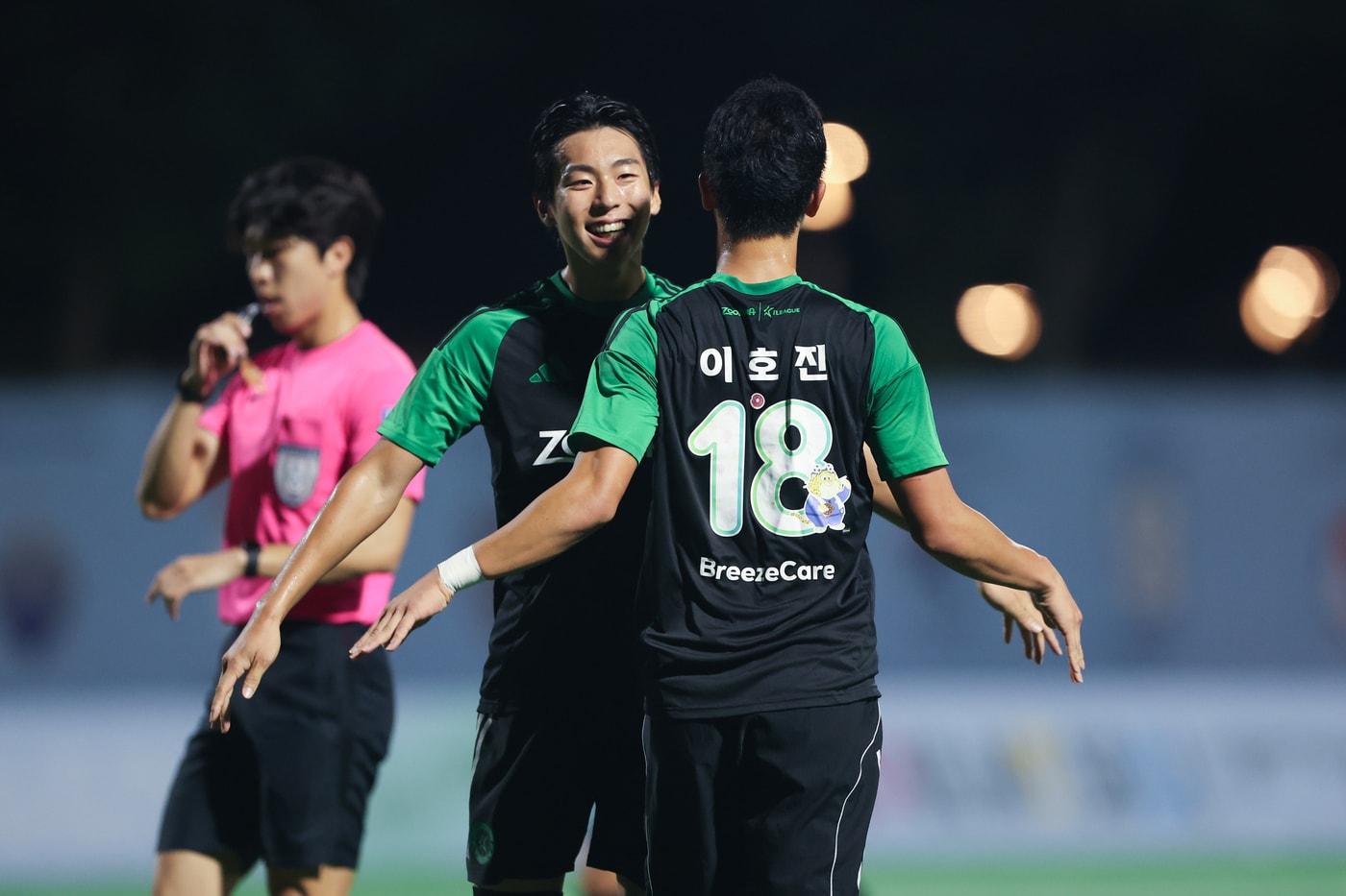 본문 이미지 - 한국프로축구연맹과 본앤메이드가 K리그 유소년 지원 업무협약을 체결했다.(한국프로축구연맹 제공) 
