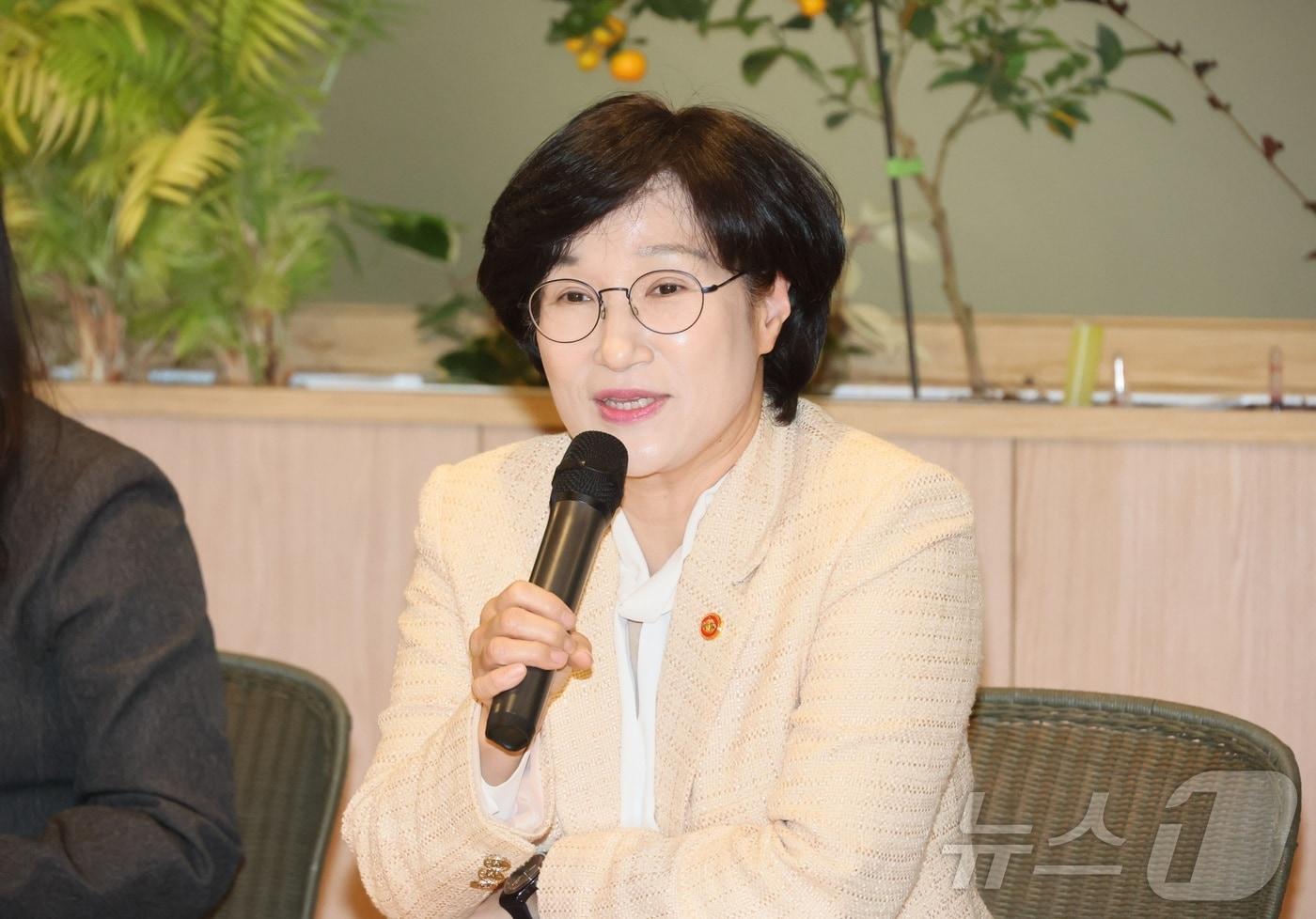 원민경 성평등가족부 장관. &#40;성평등가족부 제공. 재판매 및 DB 금지&#41; 2025.11.3/뉴스1
