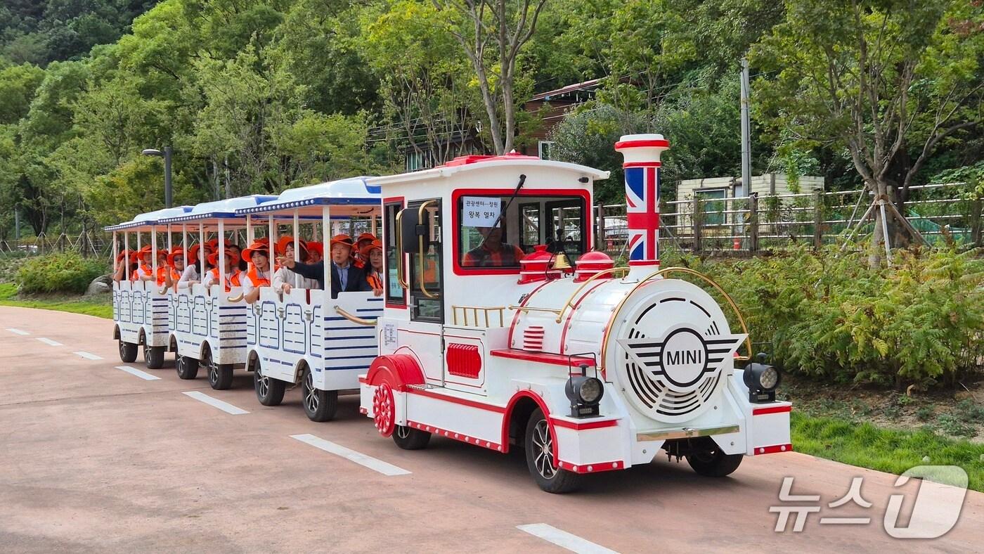 영월 청령포원 미니열차.&#40;영월군 제공, 재판매 및 DB 금지&#41; 2025.10.3/뉴스1