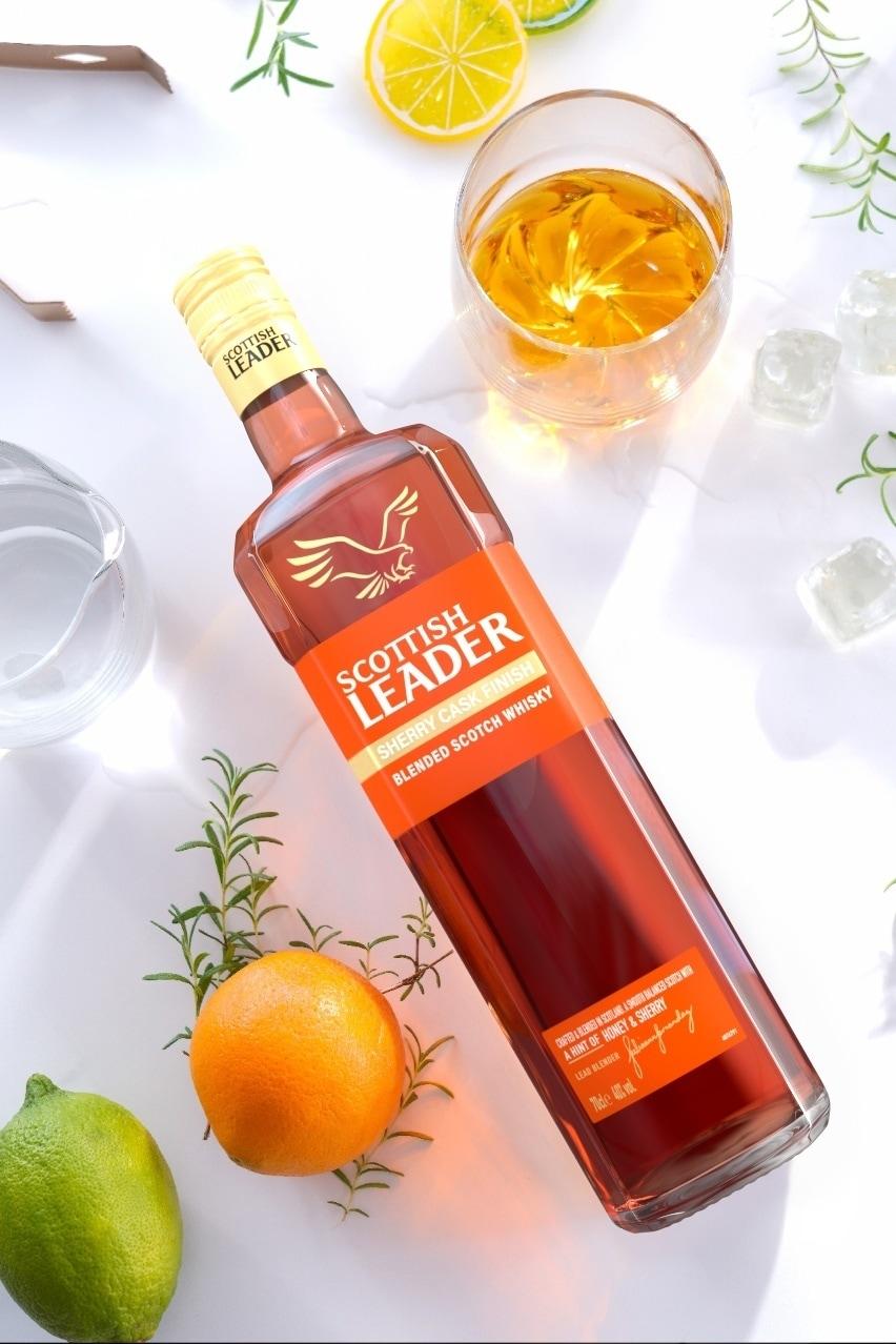 본문 이미지 - 스코티시 리더 셰리 캐스크 피니시&#40;캄파리코리아 제공&#41;