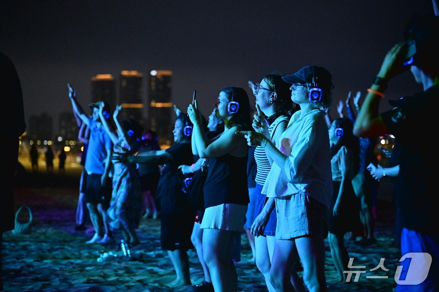 지난 여름 속초해수욕장에서 열린 비트 온 속초.&#40;속초시 제공, 재판매 및 DB 금지&#41; 2025.10.30/뉴스1