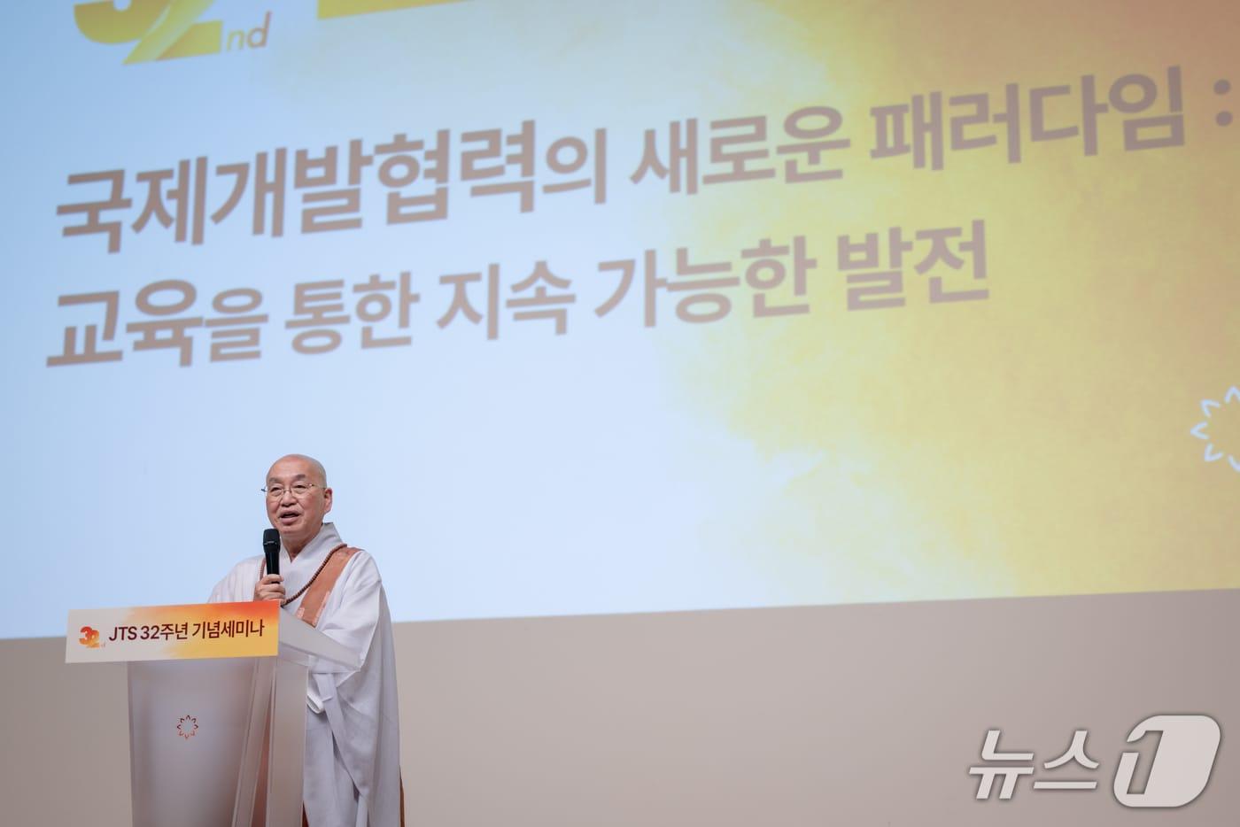 국제구호단체 JTS&#40;Join Together Society&#41; 이사장 법륜스님