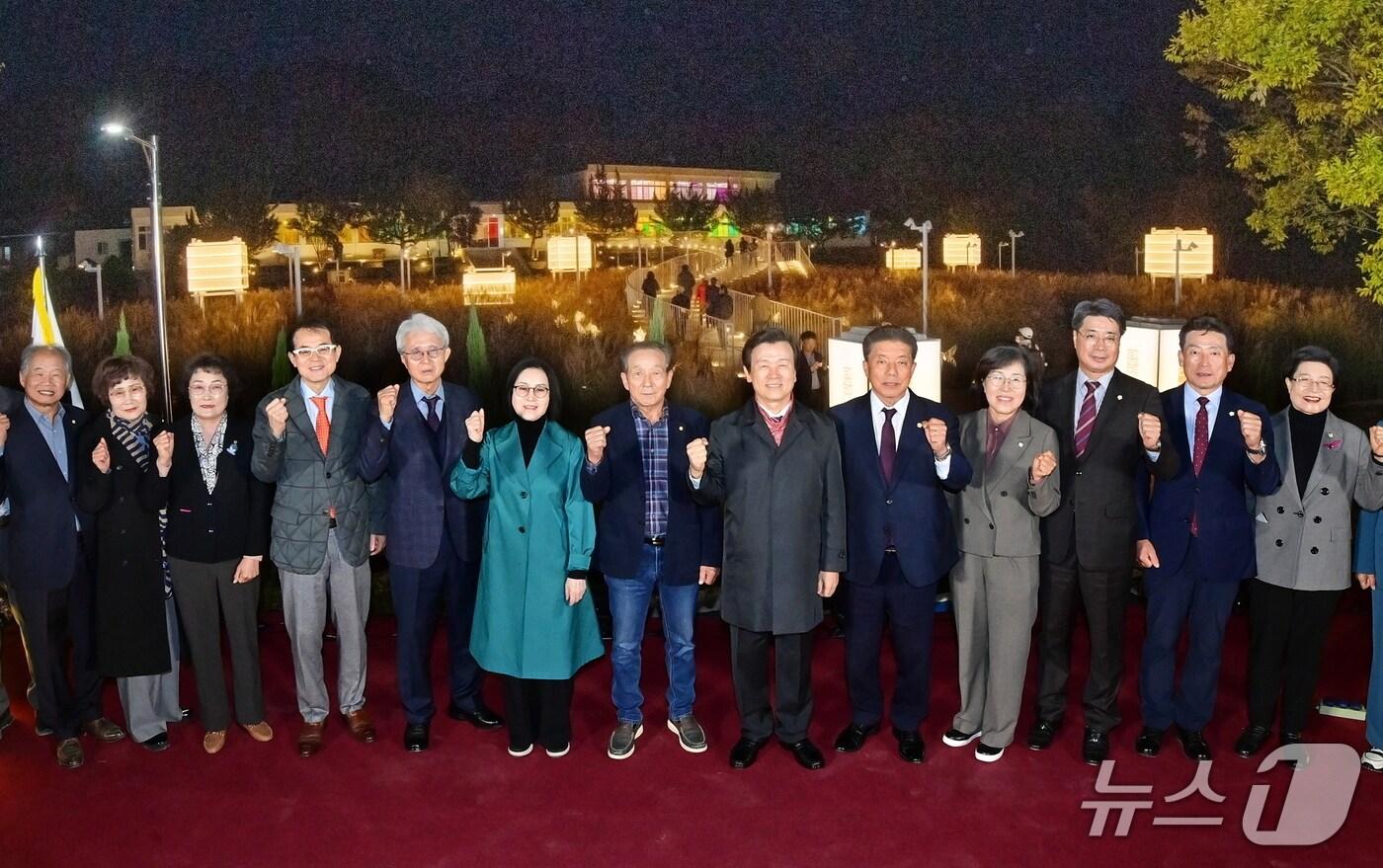 진주 유등의 창작, 연구, 전시 공간인 &#39;진주빛마루&#39; 개관식이 30일 열리고 있다&#40;진주시 제공. 재판매 및 DB금지&#41;.