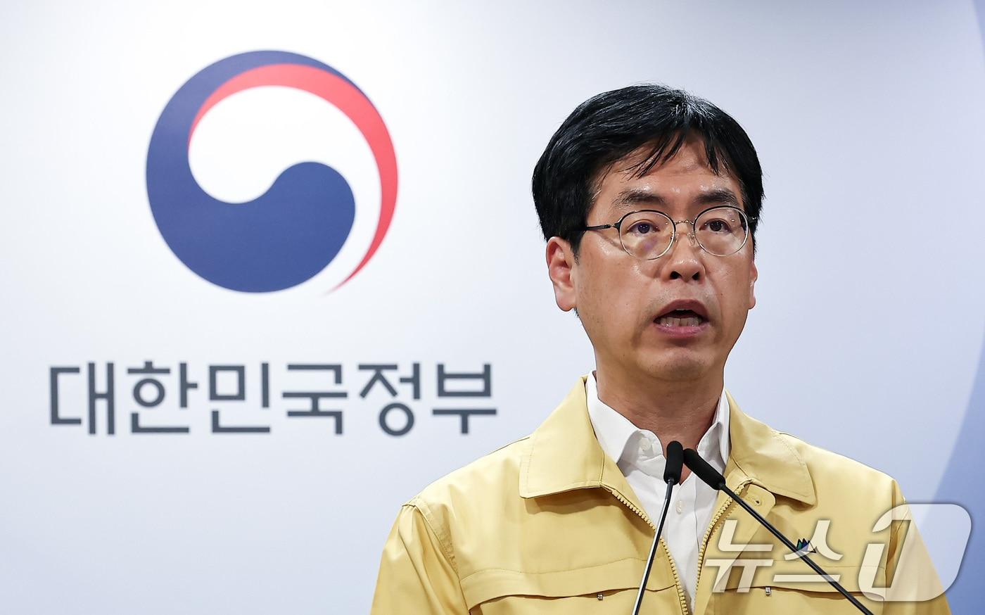 김민재 중앙재난안전대책본부 1차장&#40;행정안전부 차관&#41;이 31일 서울 종로구 정부서울청사에서 열린 국정지원 행정정보시스템 화재 관련 중대본 회의 결과 브리핑을 하고 있다. 2025.10.31/뉴스1 ⓒ News1 김성진 기자