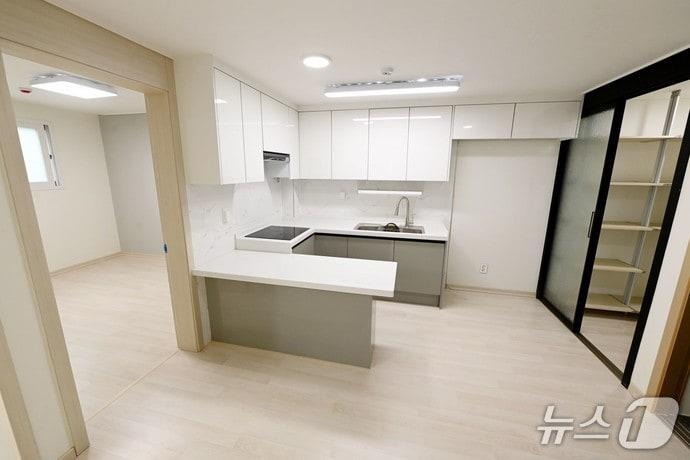 본문 이미지 - 인천 부평구 십정동 천원주택 내부 &#40;인천시 제공.재판매 및 DB금지&#41;