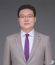 본문 이미지 - 최기일 상지대학교 군사학과 학과장 겸 한국방위산업연구소장. 