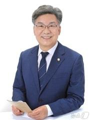 본문 이미지 - 백운찬 전 울산시의원. /뉴스1