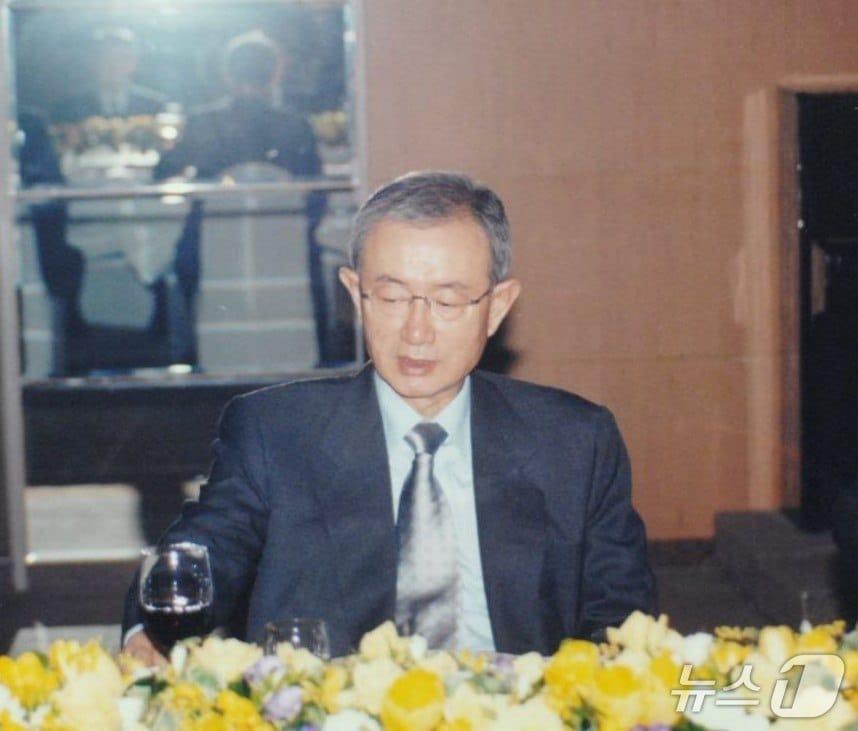 본문 이미지 - 고&#40;故&#41; 최창걸 고려아연 명예회장&#40;고려아연 제공&#41;. ⓒ 뉴스1 