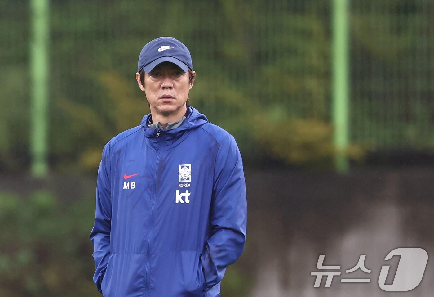 본문 이미지 - 한국 축구 국가대표팀 홍명보 감독/뉴스1 ⓒ News1 김민지 기자