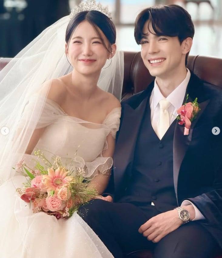 본문 이미지 - 로빈 데이아나 인스타그램