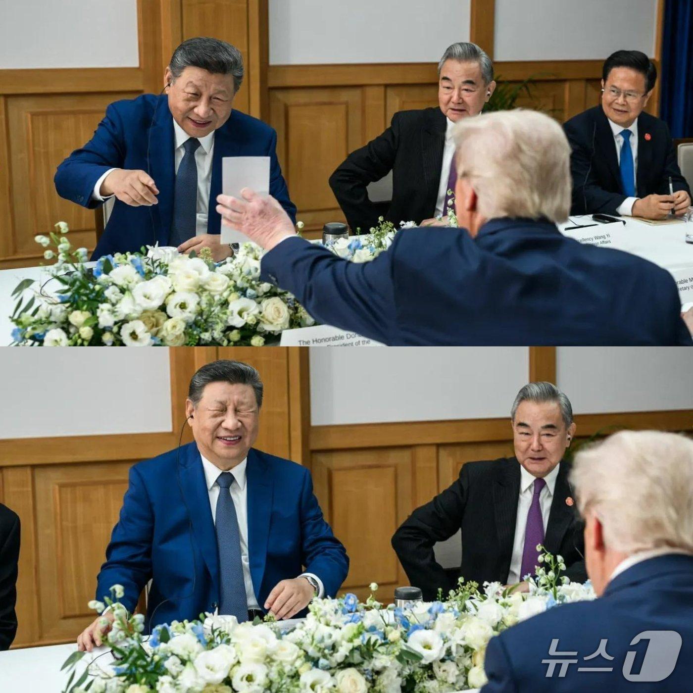 본문 이미지 - 30일 부산 김해기지에서 있었던 미중 정상회담의 비공개 세션 당시 사진을 백악관이 공개했다. (대니얼 토록 사회관계망서비스 엑스)