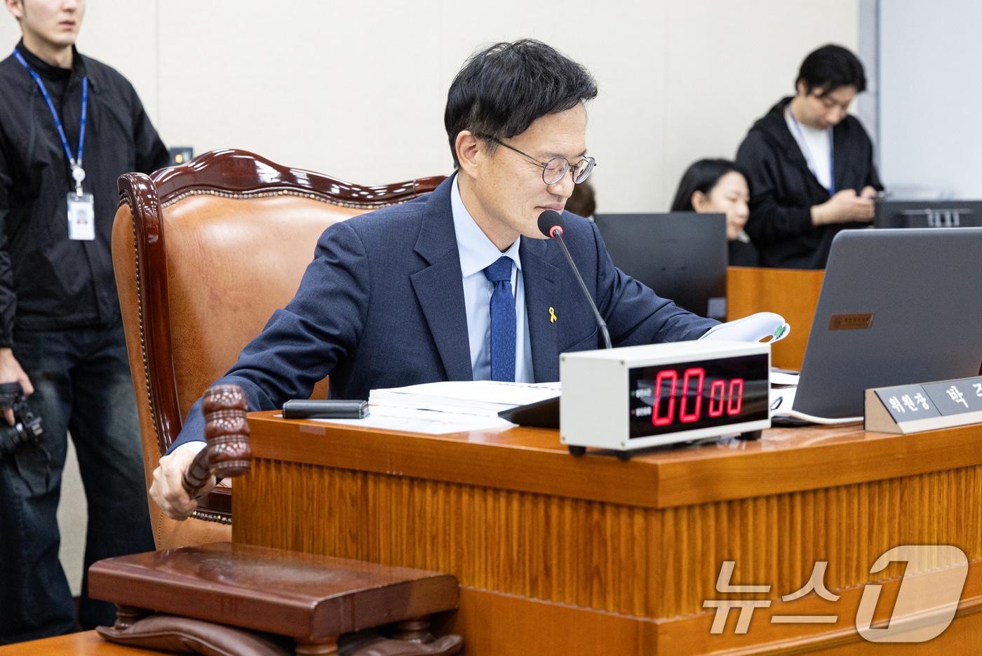 지난 10일 서울 여의도 국회에서 열린 제429회국회&#40;정기회&#41; 보건복지위원회 제7차 전체회의/뉴스1 ⓒ News1 이승배 기자