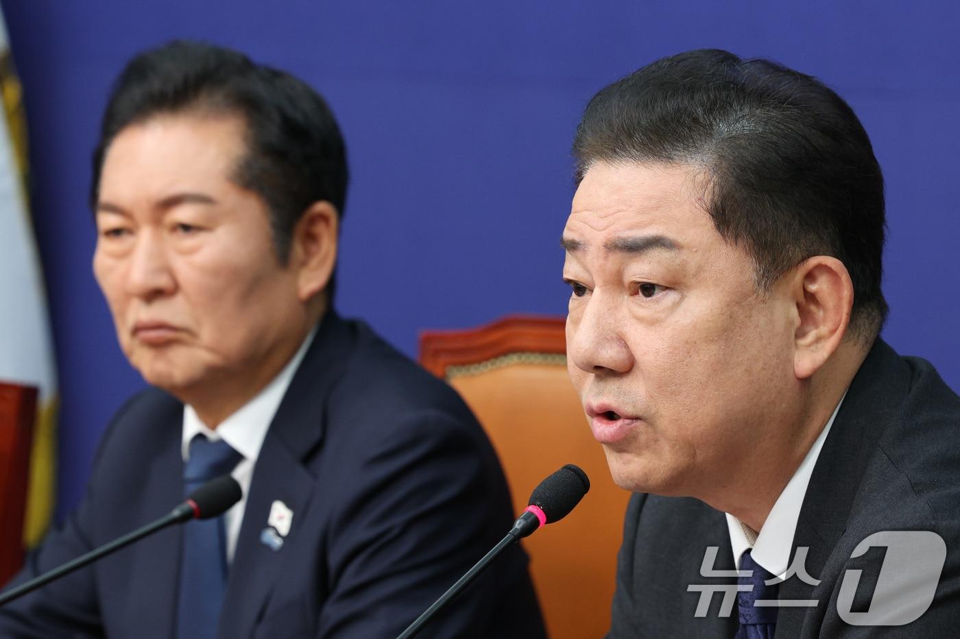 김병기 더불어민주당 원내대표가 10일 서울 여의도 국회에서 열린 최고위원회의에서 발언하고 있다. 2025.11.10/뉴스1 ⓒ News1 신웅수 기자