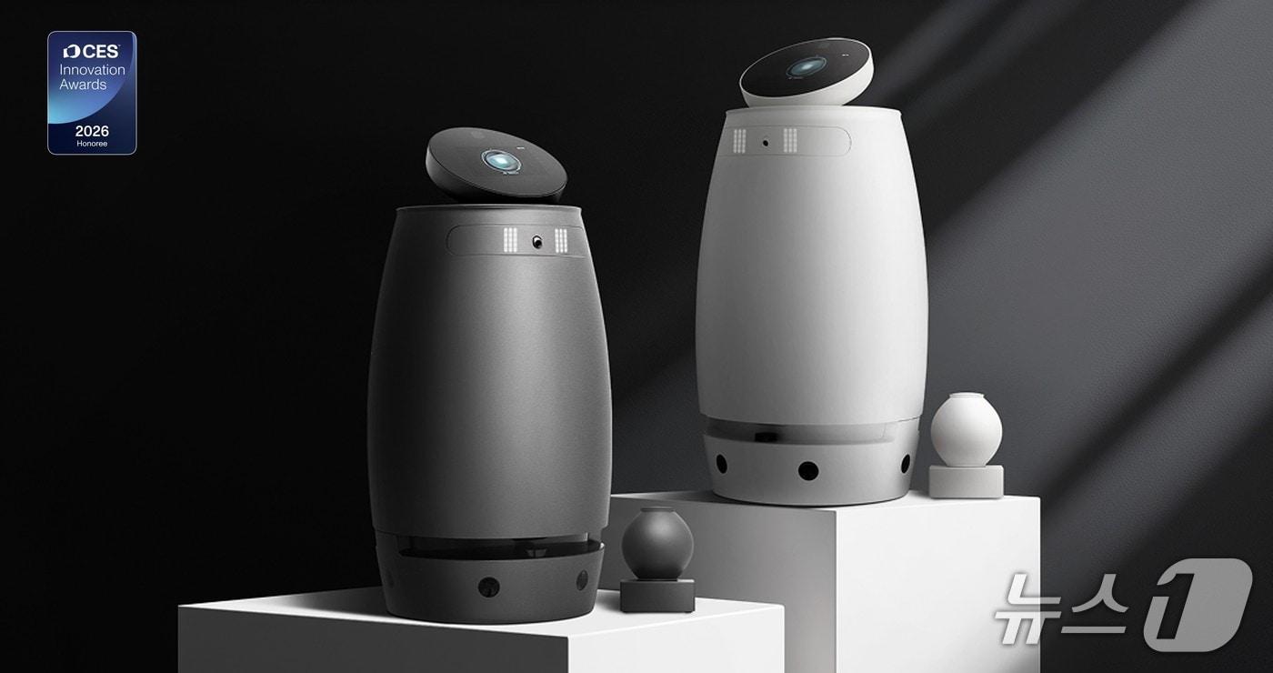 본문 이미지 - SK인텔릭스 웰니스 로봇 나무엑스(SK인텔릭스 제공)