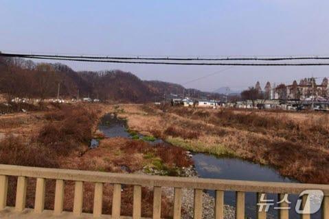 본문 이미지 - 파주시 문산천. &#40;경기도 제공, 재판매 및 DB금지&#41;