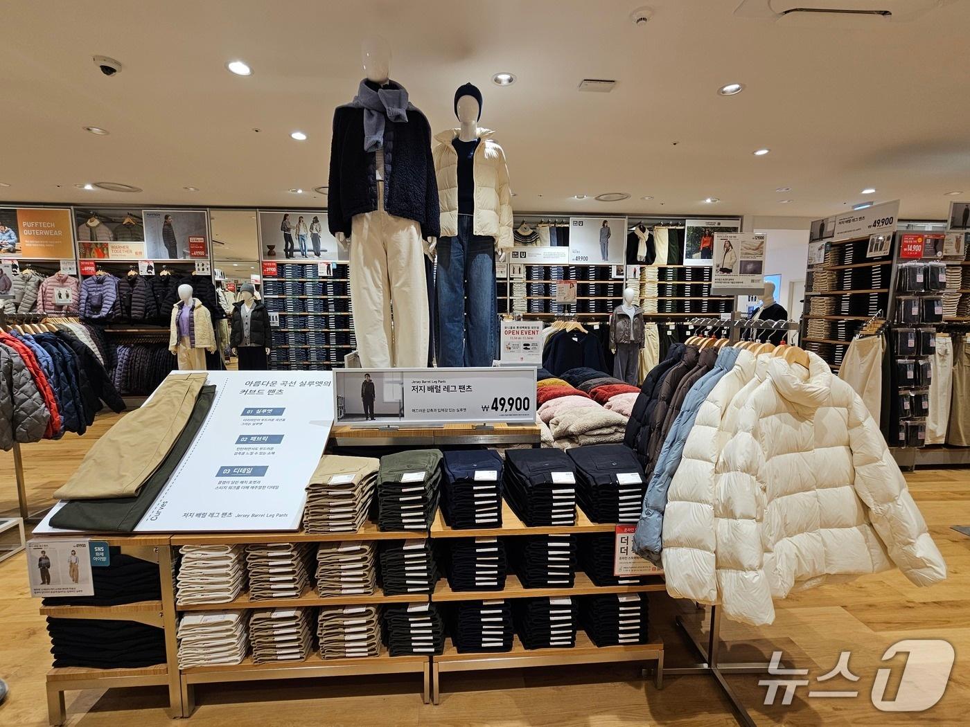 본문 이미지 - 유니클로 롯데백화점 대전점.ⓒ 뉴스1/김진희 기자.