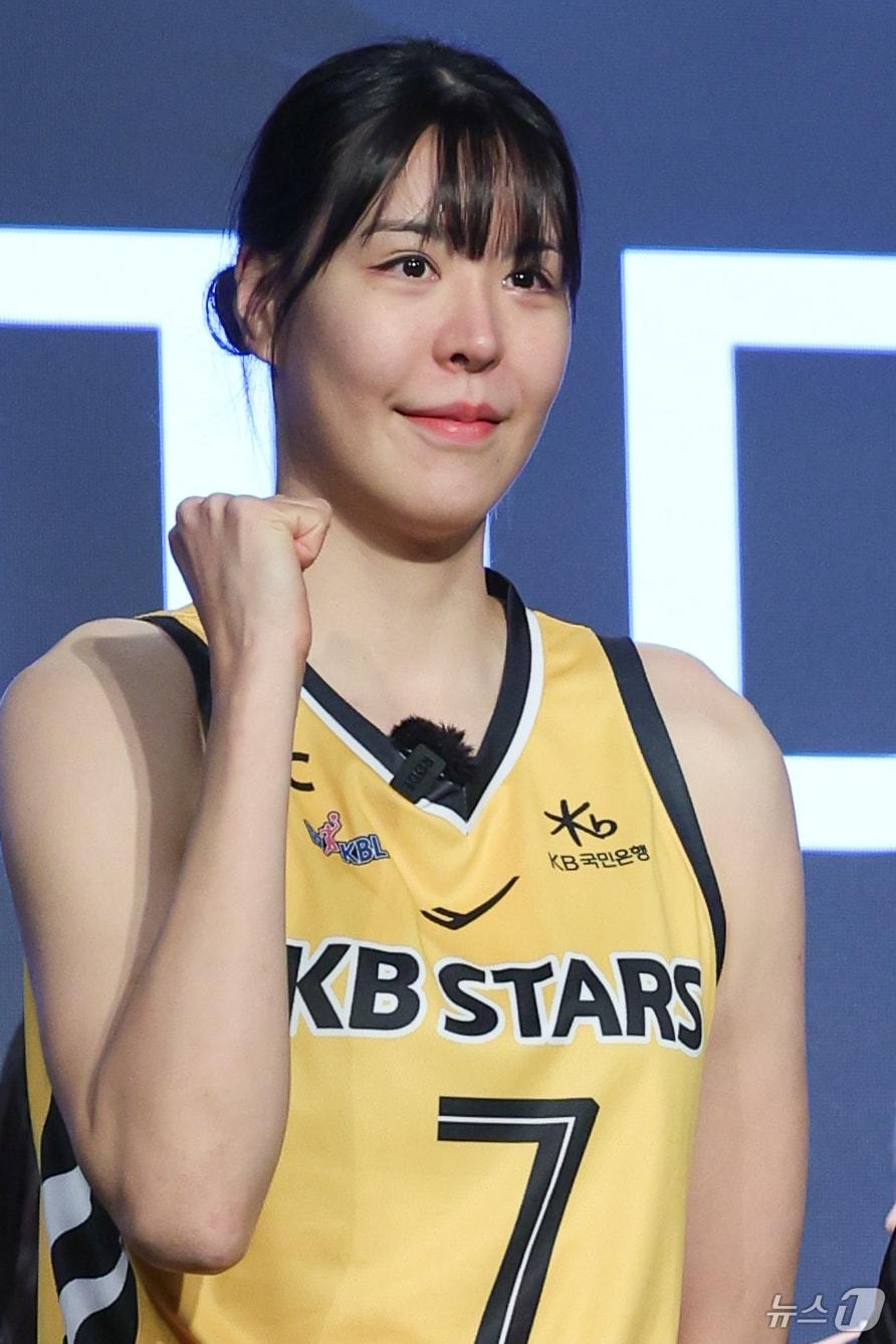 본문 이미지 - 청주 KB스타즈 박지수. 2025.11.10/뉴스1 ⓒ News1 안은나 기자