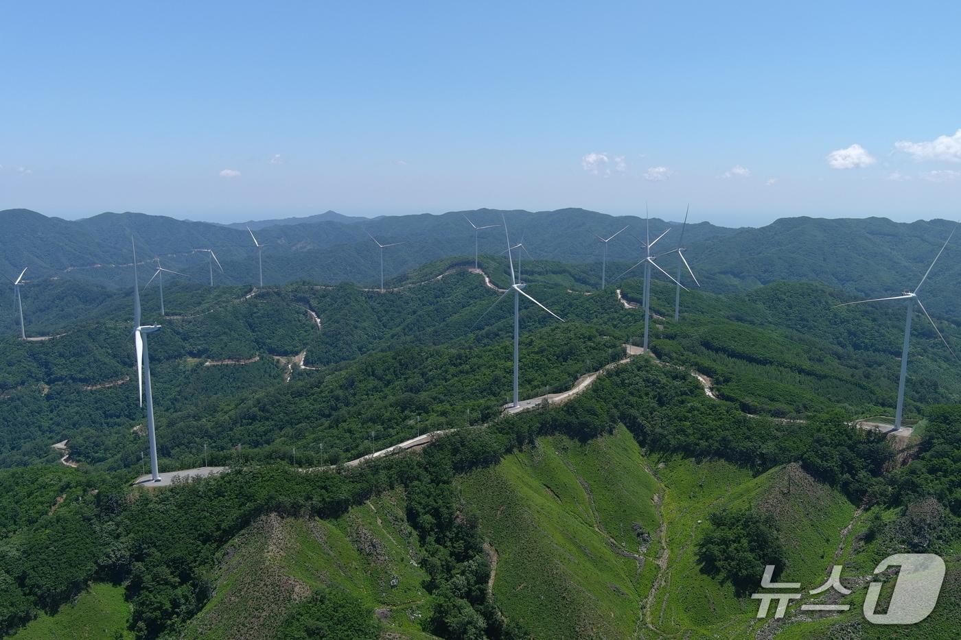 경북 봉화군 오미산 풍력발전단지 모습 (남부발전 제공. 재판매 및 DB 금지)