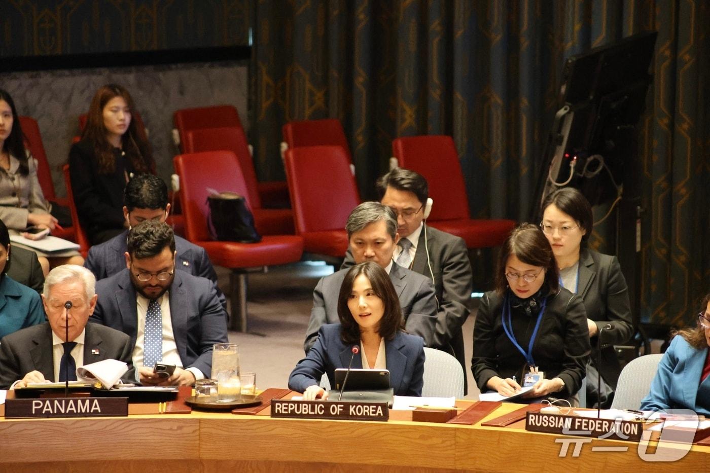 김진아 외교부 2차관은 10일&#40;현지시간&#41; 뉴욕 유엔 본부에서 열린 유엔 안보리 소형무기 불법거래 공개토의에 참석했다. 2025.11.12. &#40;외교부 제공&#41; 