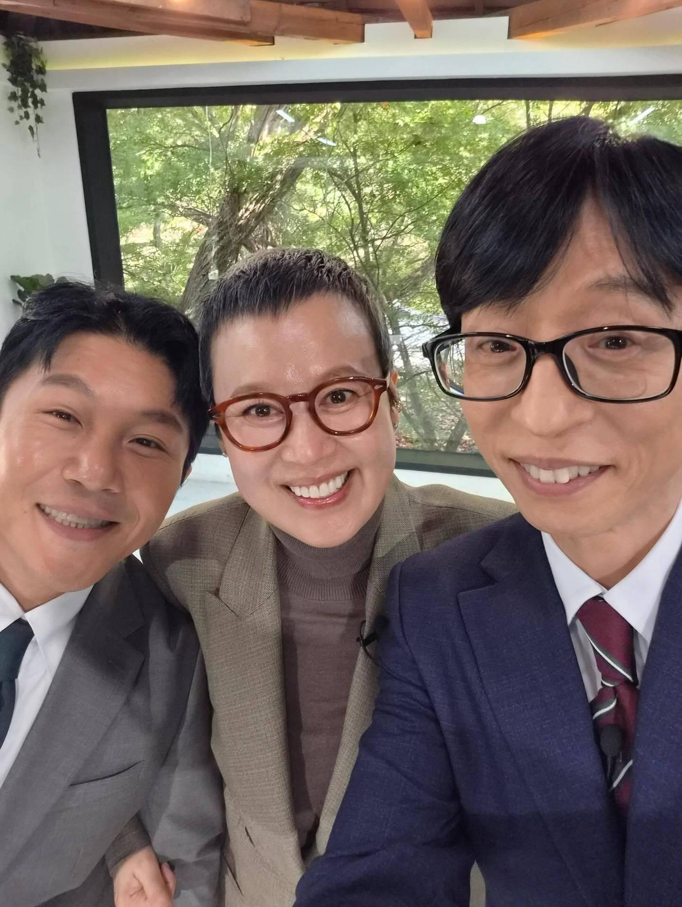 본문 이미지 - (왼쪽부터) 코미디언 조세호, 박미선, 유재석/ 사진=박미선 인스타그램 갈무리