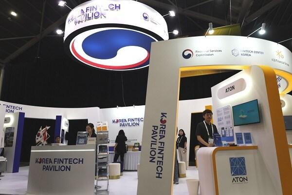 본문 이미지 - 싱가포르 핀테크 페스티벌 아톤 부스 / 사진=아톤 제공