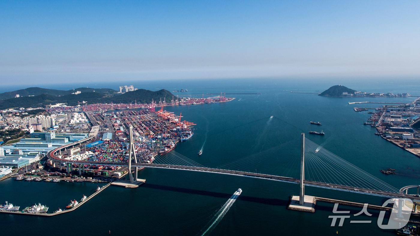 부산 북항 전경 &#40;BPA 제공. 재판매 및 DB 금지&#41;