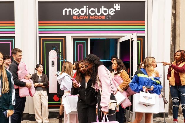 본문 이미지 - 메디큐브 미국 뉴욕 팝업스토어 (에이피알 제공)