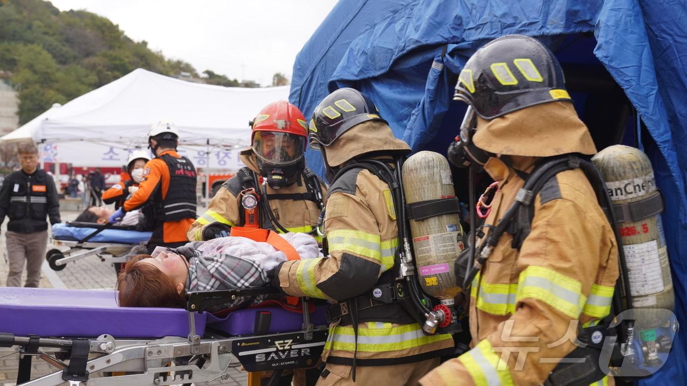 국가단위 긴급구조종합훈련.&#40;전남도 제공. 재판매 및 DB금지&#41; 2025.11.13/뉴스1 